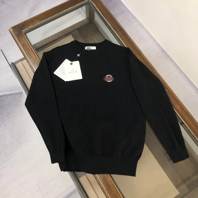 852黑色