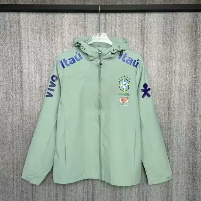 Brazilian windbreaker light green