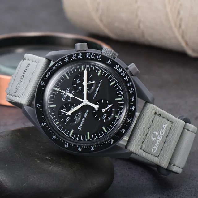 Omega Speedmaster Moonwatch Grey NATO Strap