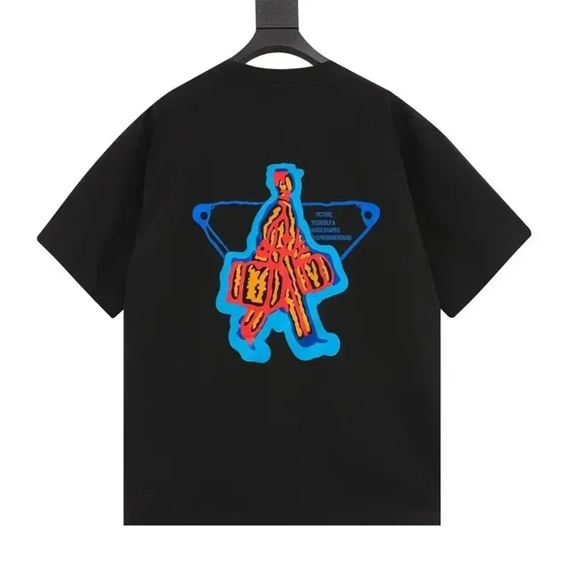 Off-White Graphic Print Tee
