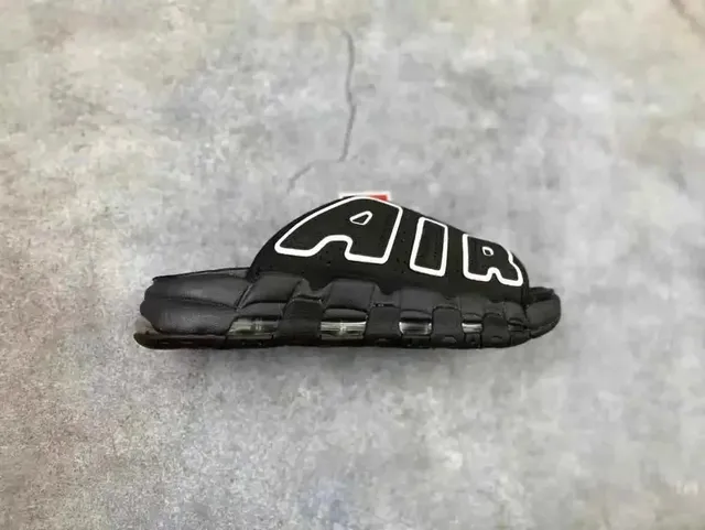 Nike sandals slippers