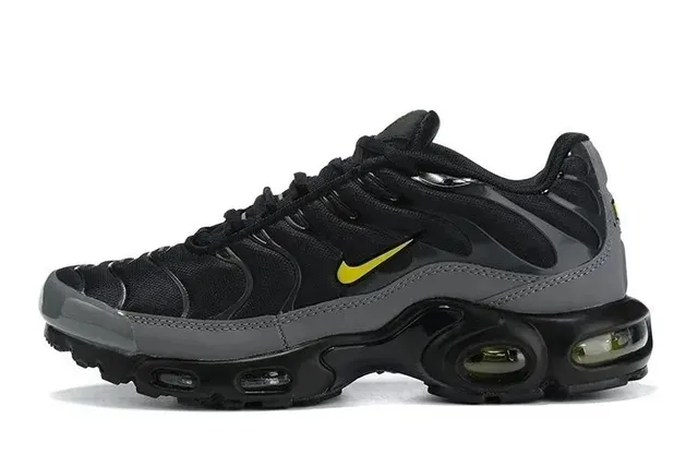Nike Air Max Plus Black Volt