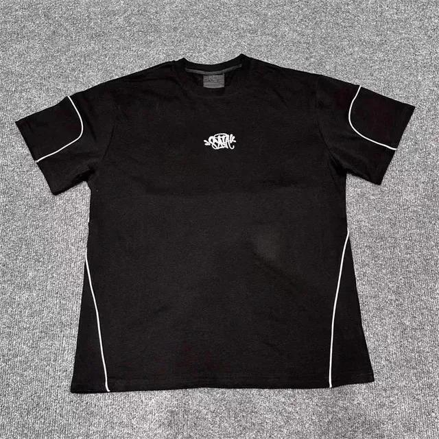Syna World Graphic Tee