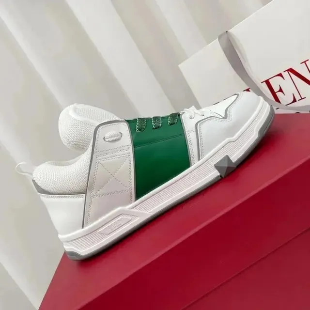 Valentino Rockstud Sneaker White and Green