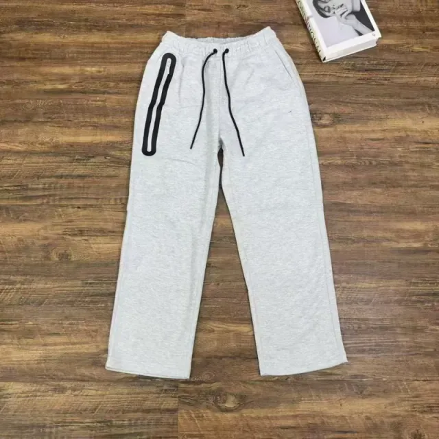 广州衣模衣样服饰商行