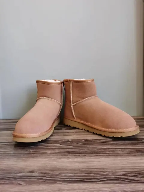 UGG Classic Mini Chestnut