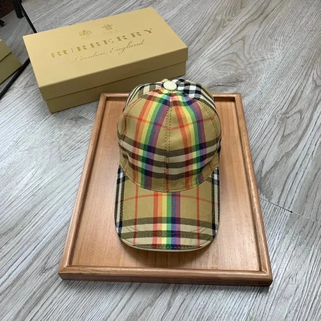Burberry Baseball Cap Rainbow Check