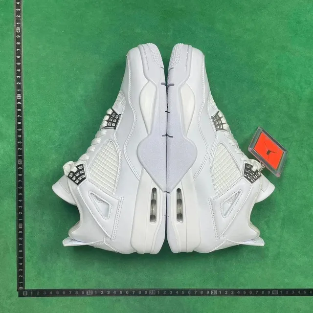 25号白猫308497 100