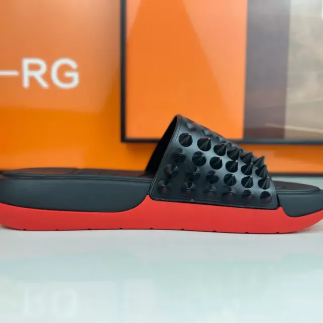 Christian Louboutin Louis Junior Spikes Spiked Slide Black/Red