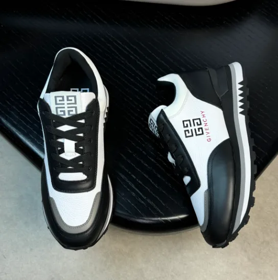 Givenchy Sneaker 4G Logo
