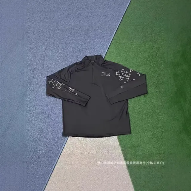 6526 black