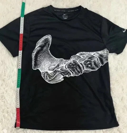 Nike Dri-FIT Tee Anatomical Foot Print