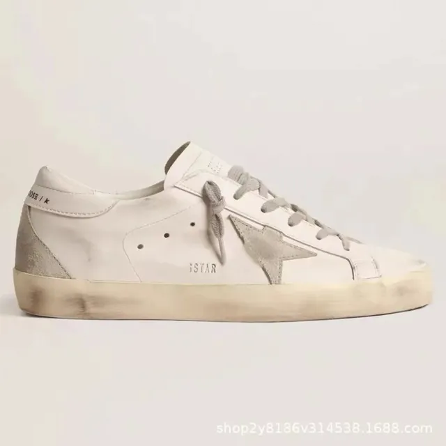 白尾压字母