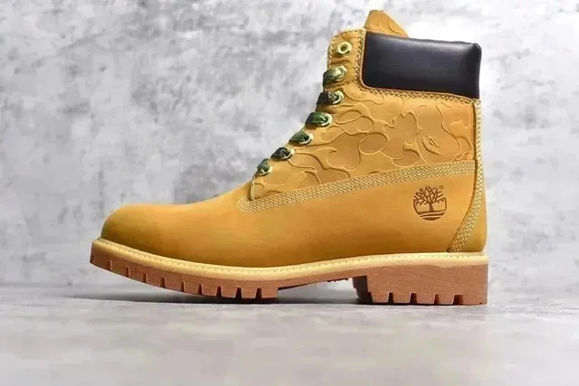 Timberland Premium Boot Wheat with Embossed Floral