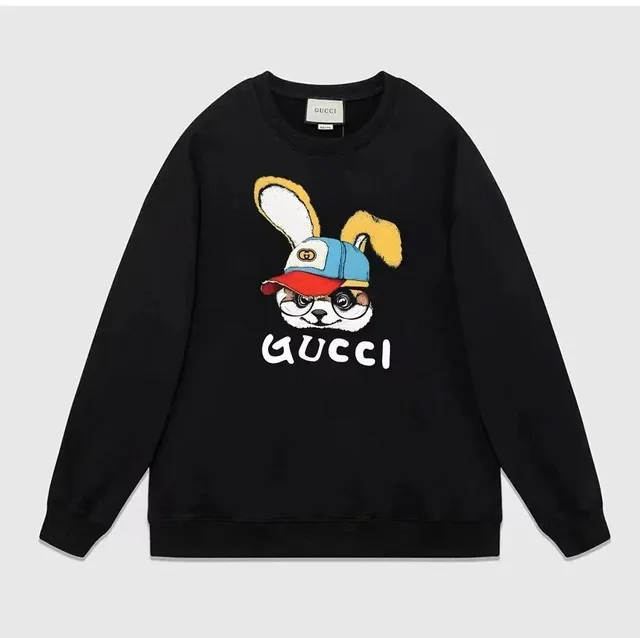 Gucci Graphic Sweatshirt