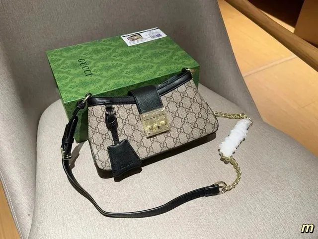 Gucci Dionysus Mini GG Supreme Canvas