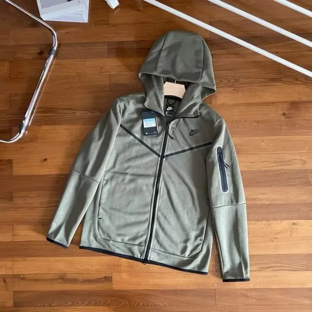 Nike Tech Fleece Hoodie Olive