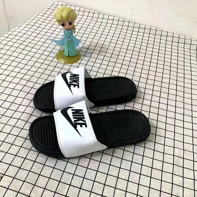 Nike Benassi JDI Black/White