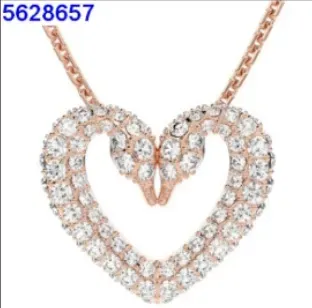Love swan rose gold necklace