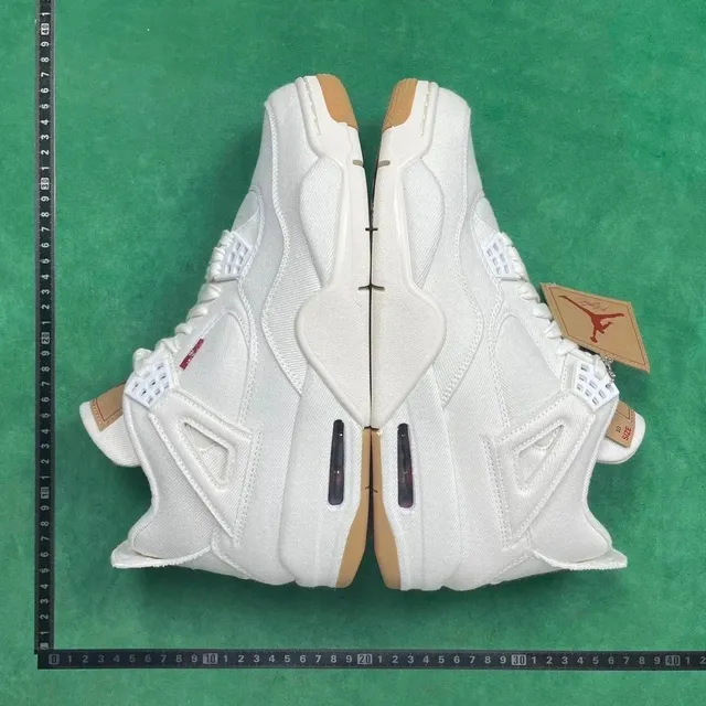 19号李维白A02571 100