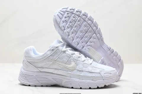Nike Air Max TN Triple White