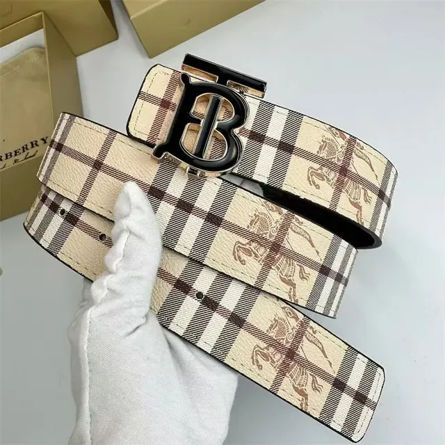 Burberry Check Belt Equestrian Knight Print