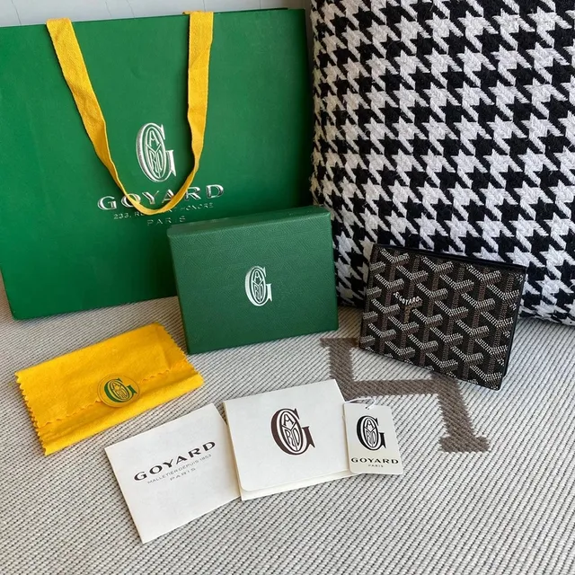 Goyard Saint Louis Wallet Goyardine Canvas