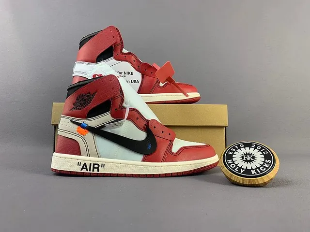 Jordan × Off-White sneakers High
