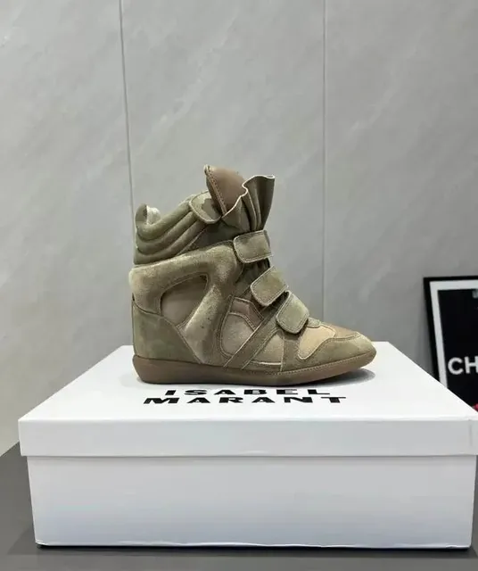 Issey Miyake Etoile Wedge Sneaker Suede Strap