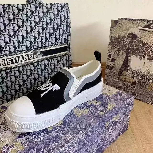 Dior B22 Slip-On Black/White