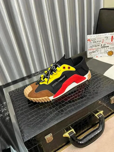 Dolce & Gabbana B23 Multicolor