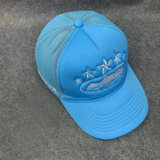 Trucker Cap Embroidered Star Wave