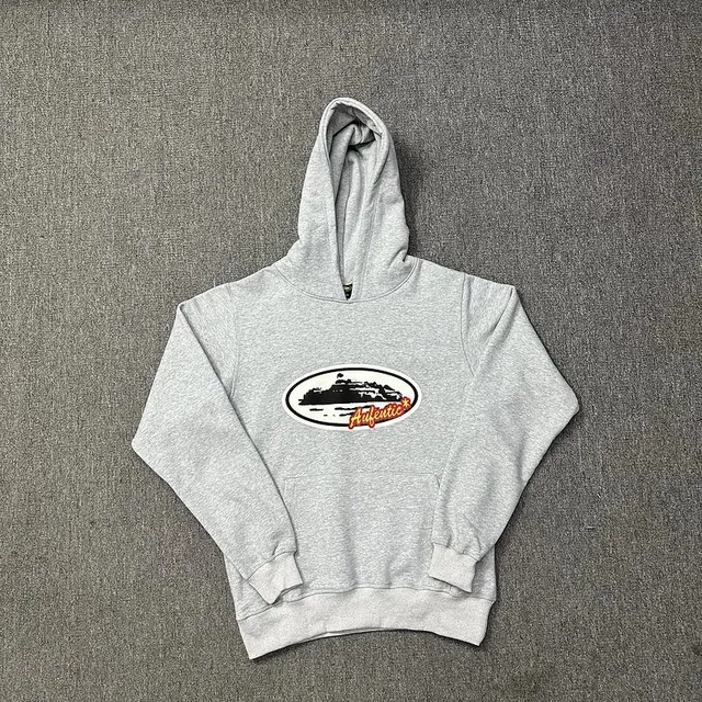 918