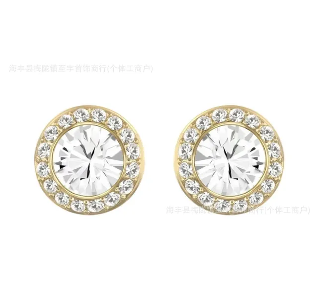 黄金罗马耳钉