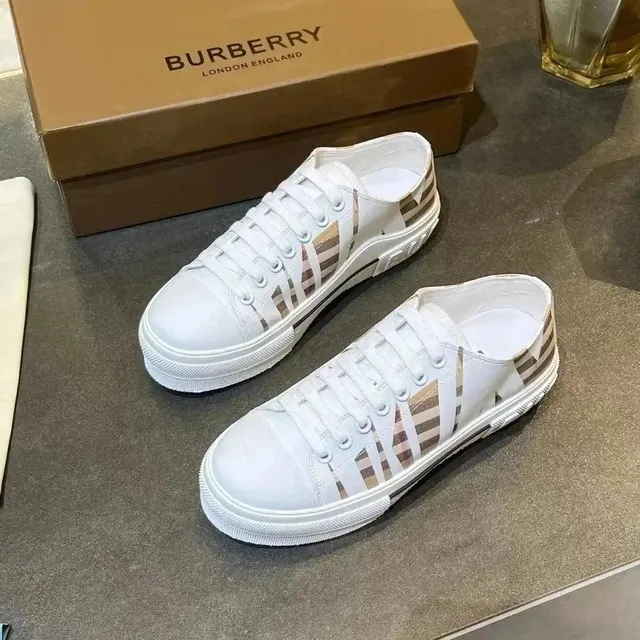Burberry Low-Top Sneaker Check Print