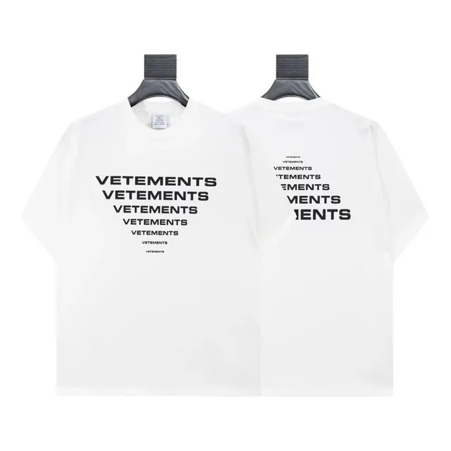 Vetements Logo Print T-Shirt Stacked Logo