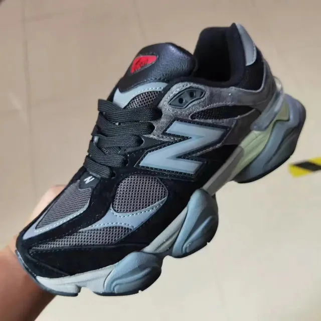 New Balance 2002R Black Grey