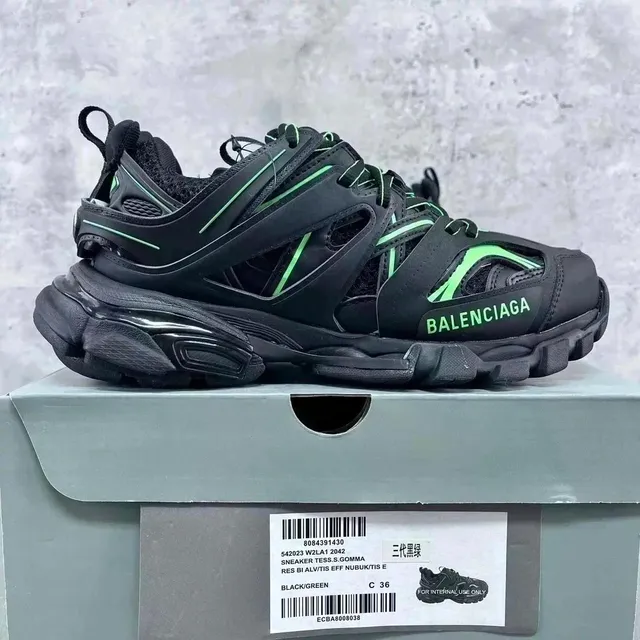 Balenciaga Triple S Black/Green