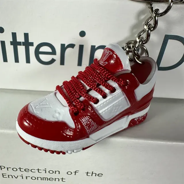 8.l red v