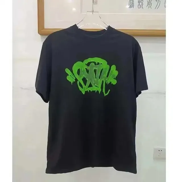 Syna World t shirts Graffiti Logo