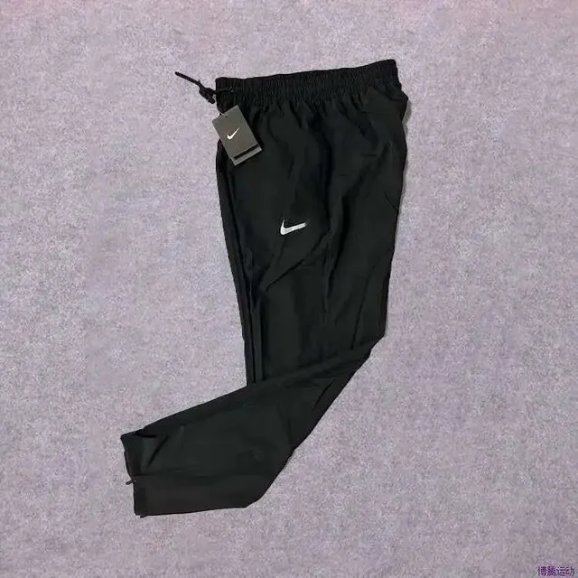 Nike Windrunner Joggers Black