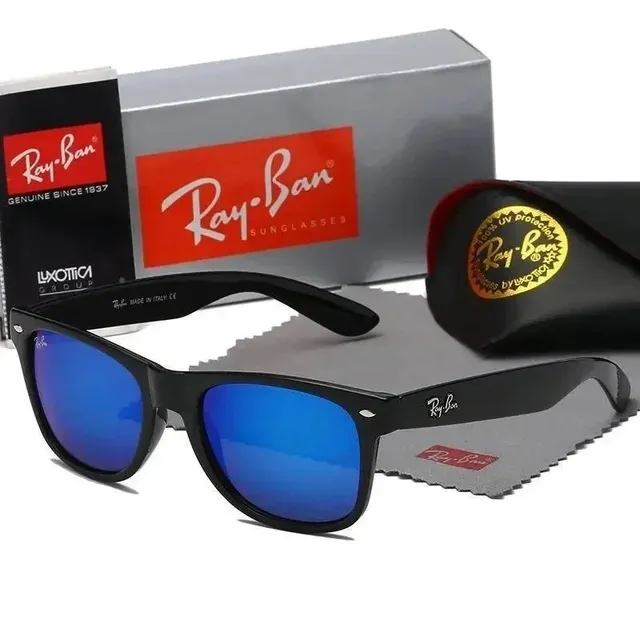 Ray-Ban Wayfarer