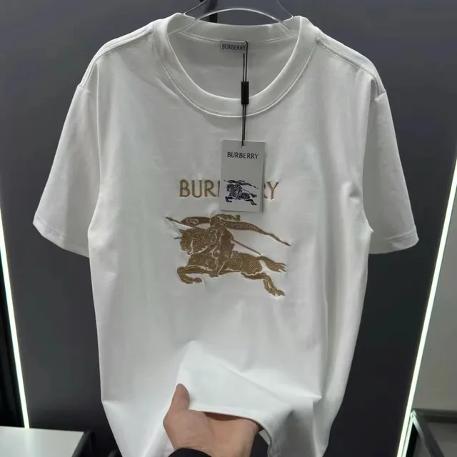 Burberry 新款白色短袖