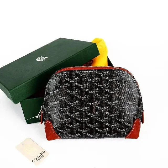 Goyard St. Louis Pouch Chevron Canvas