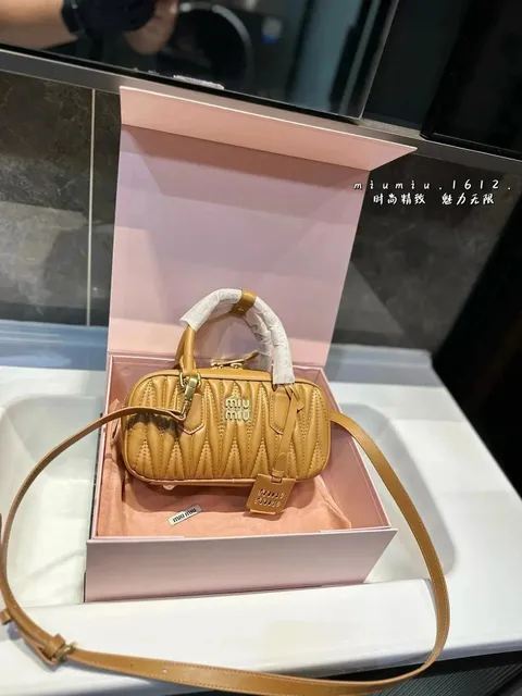 Miu Miu Matelassé Bag Quilted Leather