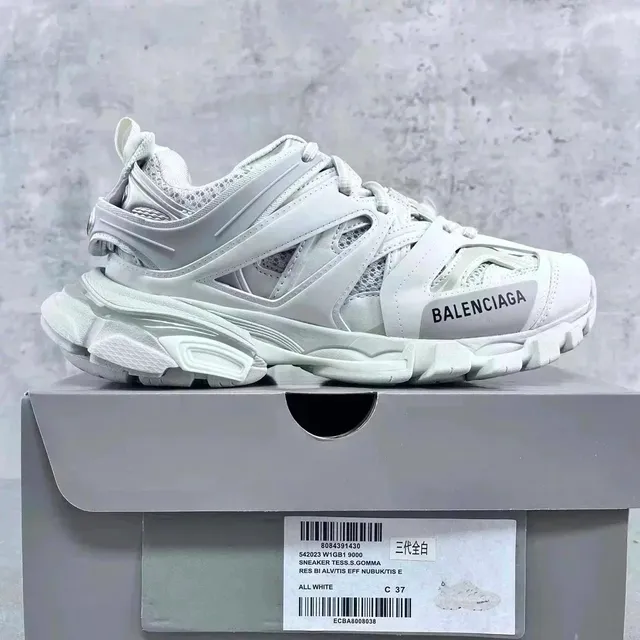 Balenciaga Triple S All White