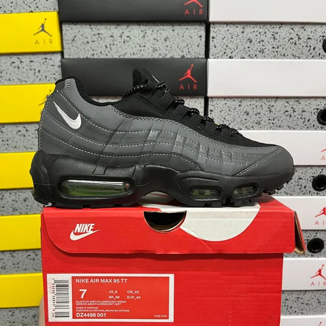 DZ4496-001