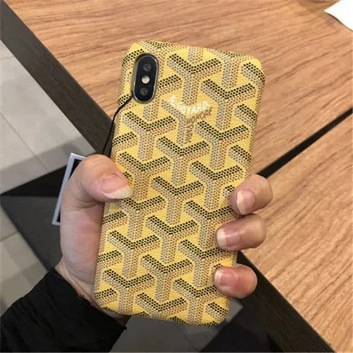 黄色