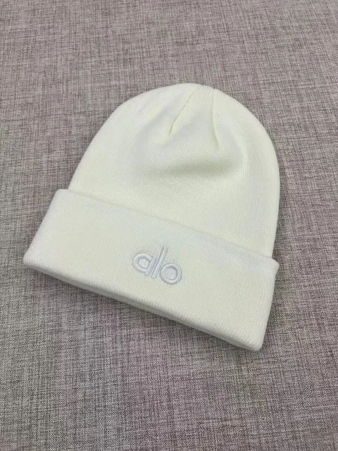 Alo Yoga Beanie Embroidered Logo