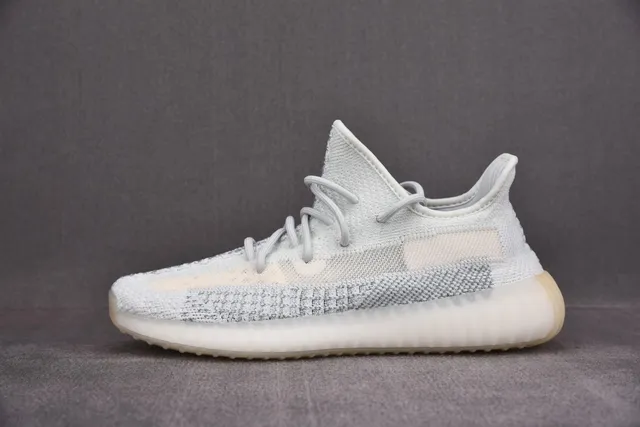 Yeezy 350 V2 Zebra